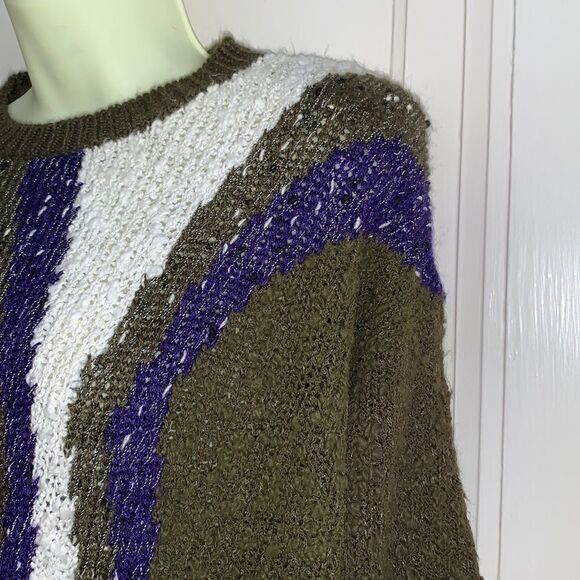 Vtg 80s Joyce dark olive green nubby sweater with swirl‎ design on front - Picture 2 of 6